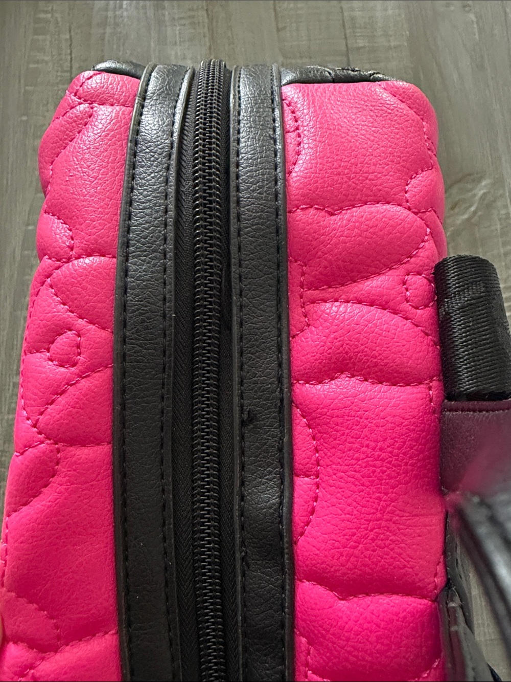 Betsey Johnson Hot Pink and Black Quilted Backpack - Picture 7 of 11